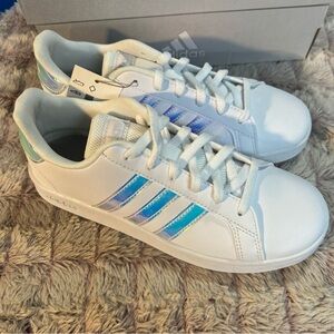 Adidas Girl Grand Court Sneakers